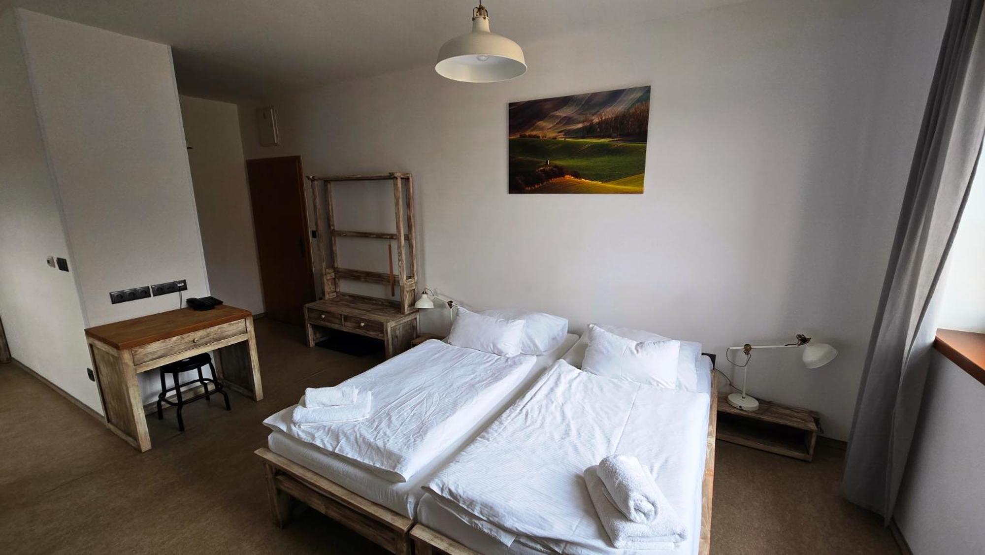 Dvur Perlova Voda Budyne nad Ohri Kültér fotó